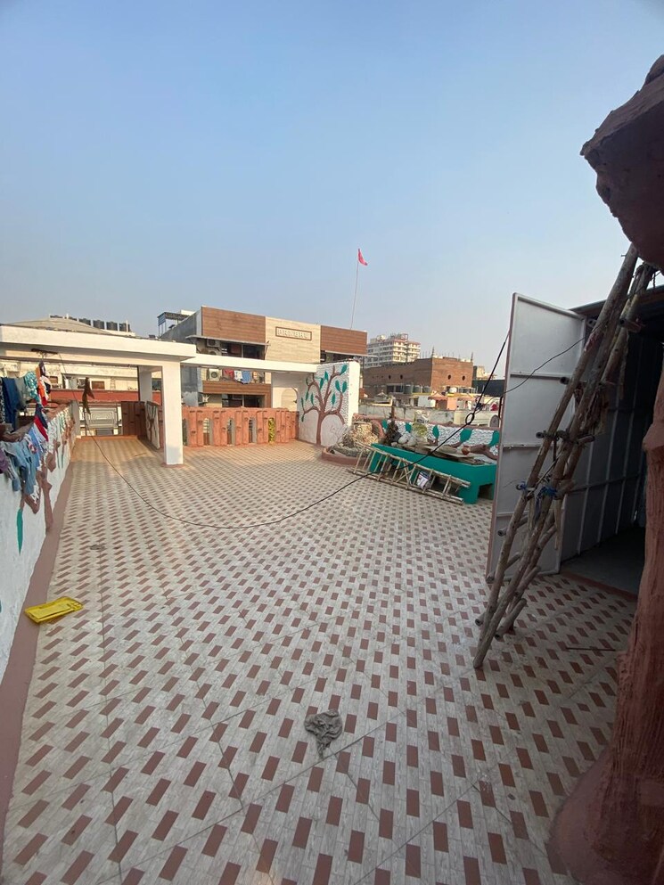 Terrace, omaxe-park-plaza 3 Bedroom 1600 Sq.Ft. Builder Floor In Shakti Khand 2 Ghaziabad 8480763