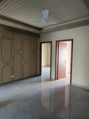 3 BHK Builder Floor For Rent in Sector 51