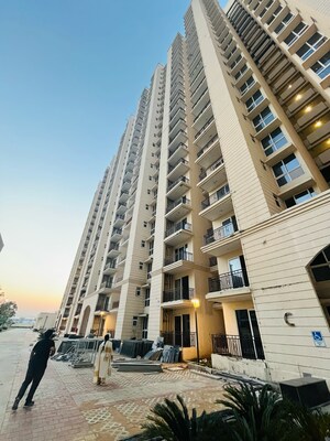 Living Room in 2 BHK Apartment at Signature Global Prime, Sector 63a – for Sale