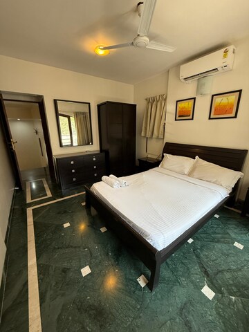 Bedroom in 3 BHK Apartment at Koregaon Park – for Rent