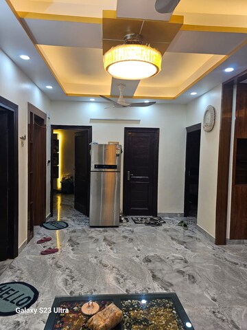 Room in 3 BHK Apartment at Rely Home, Green Fields Colony – for Sale