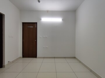 Room in 2 BHK Apartment at Prestige Finsbury Park Hyde, Bagaluru  – for Rent