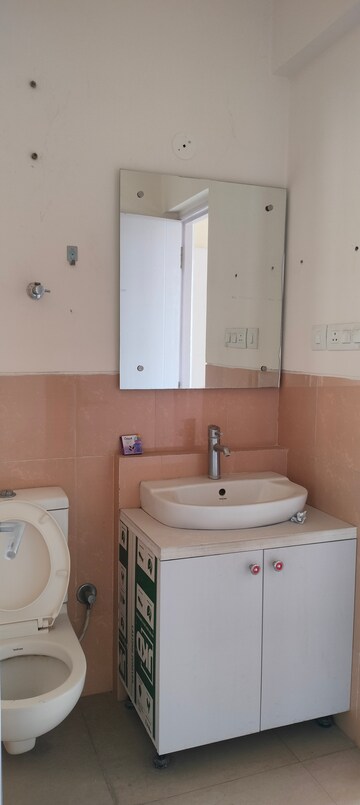 Bathroom in 3 BHK Apartment at Emaar Emerald Floors Premier, Sector 65 – for Rent