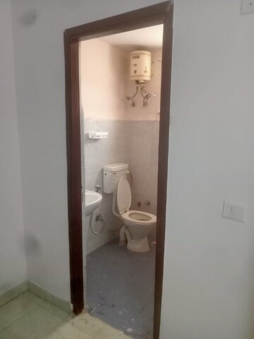 Bathroom in 2 BHK Apartment at Ninex RMG Residency, Sector 37c – for Rent