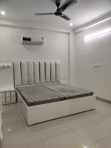 Bedroom in 2 BHK Builder Floor at Ansal Sushant Lok I, Sector 43 – for Rent