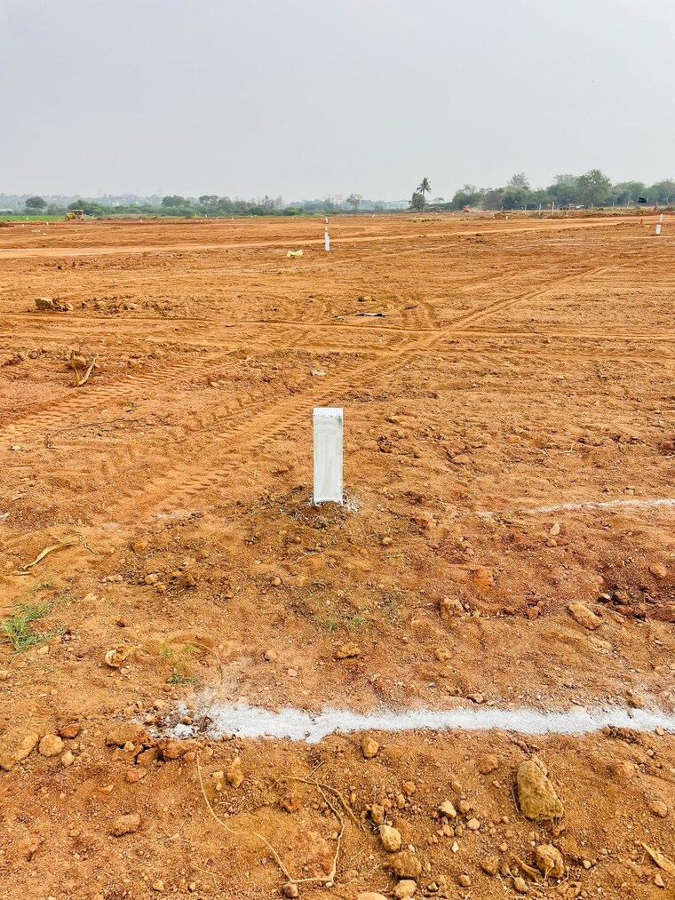 Garden, sri-north-wave  200 Sq.Yd. Plot In Medchal Hyderabad 8481186