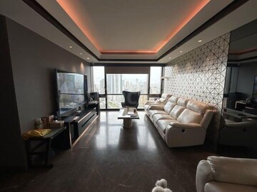 Master Bedroom in 5 BHK Apartment at Lodha Trump Tower, Worli – for Rent