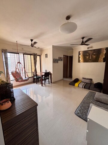 Living Room in 2.5 BHK Apartment at Riddhi Tower, Malad East – for Rent