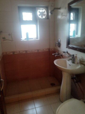Bathroom in 3 BHK Builder Floor at Sector 25 – for Sale