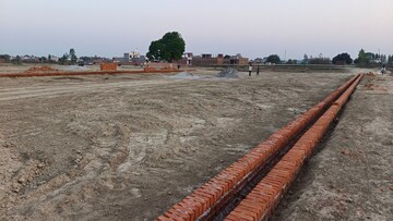  Plot – Exterior View View at Jankipuram Extension - for Sale