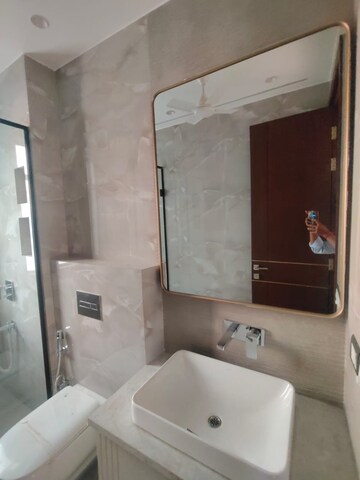 Bathroom in 3 BHK Builder Floor at Sector 25 – for Sale