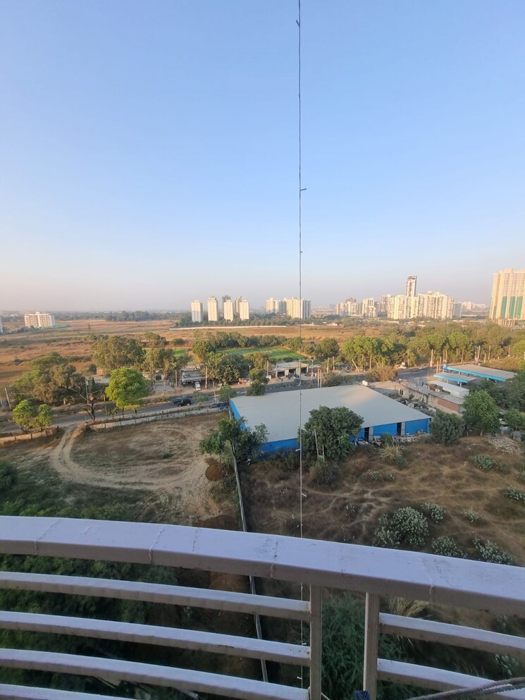 Living Room, tulip-petals 3 Bedroom 1975 Sq.Ft. Apartment In Sector 89 Gurgaon 8481248