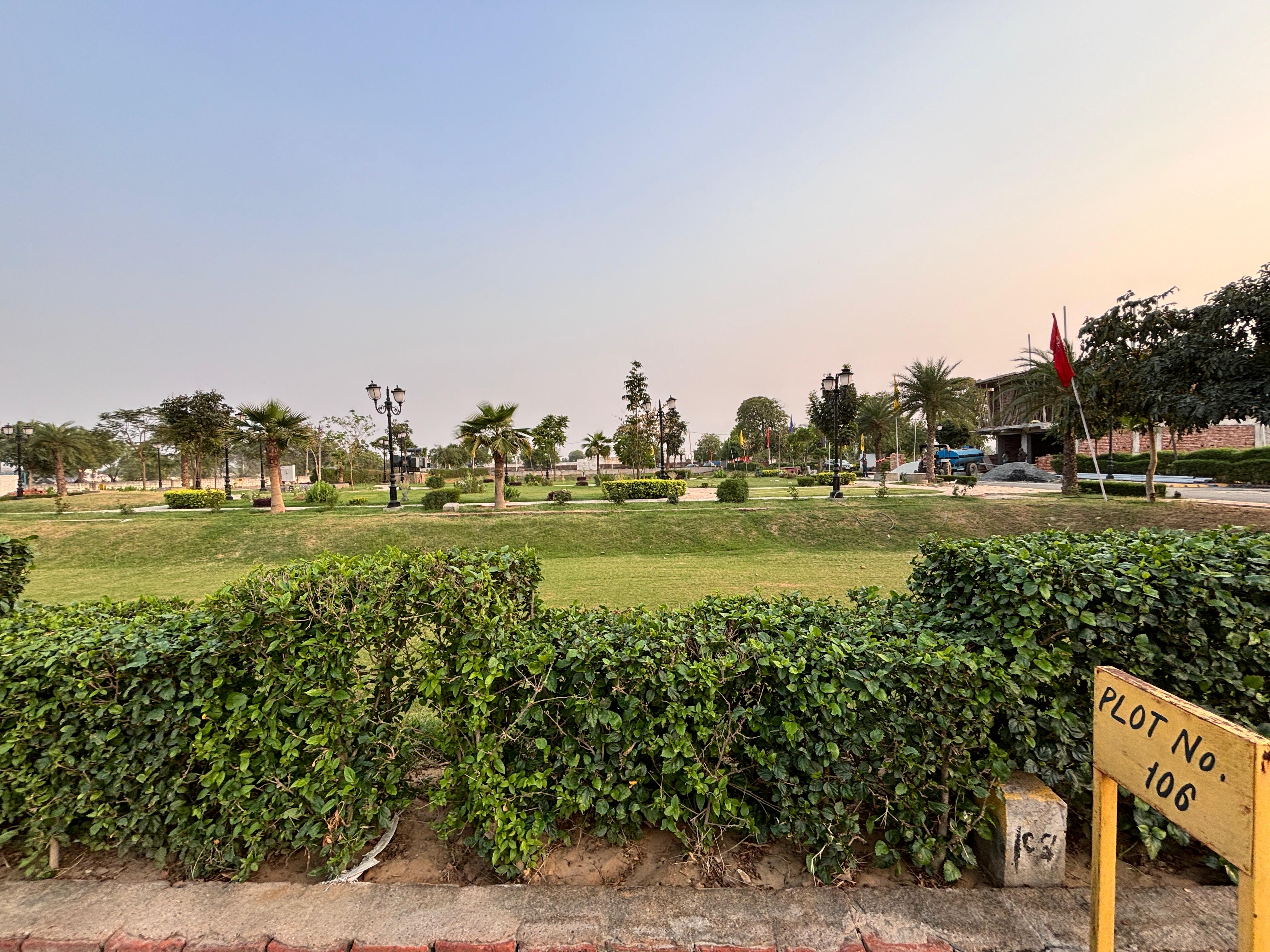 Plot For Sale in Omaxe City - Omaxe Heights