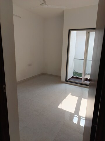  2 BHK Apartment at Davakhar Sereno, Kalyan East – for Sale
