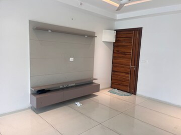 Floor Plan in 3 BHK Apartment at Jayabheri The Summit, Narsingi – for Rent