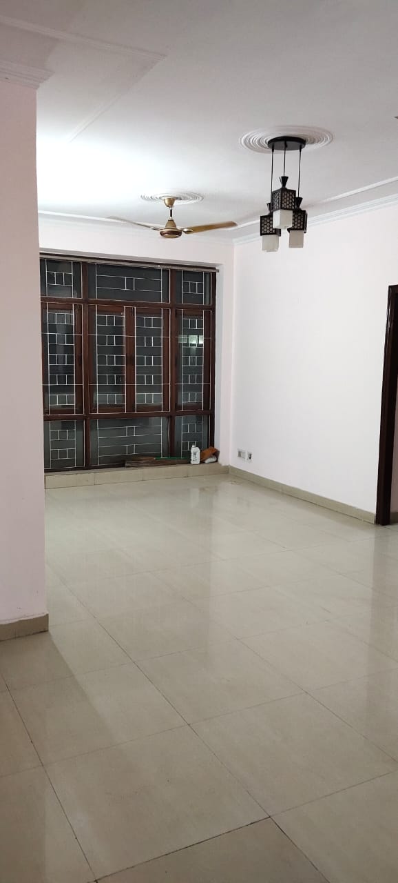 4 BHK + Extra Room Builder Floor For Sale in Ardee City