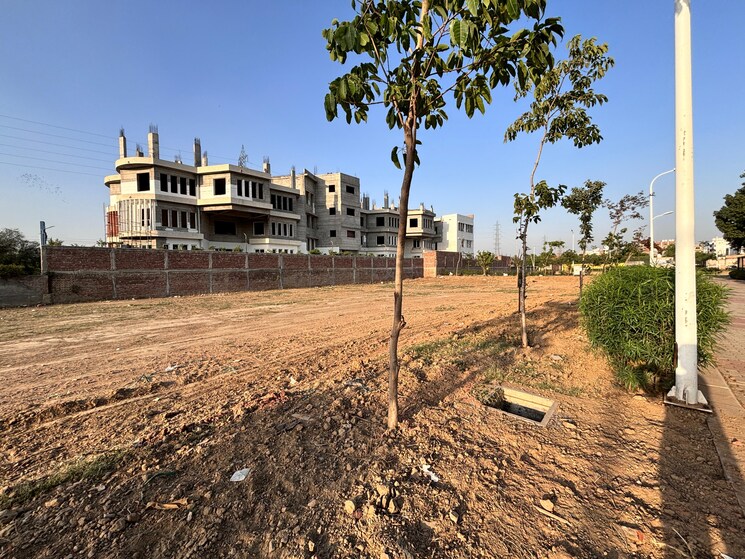 Garden, bptp-parkland-pride  344 Sq.Yd. Plot In Sector 77 Faridabad 8481466