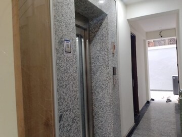 Furnished Amenities in 2 BHK Apartment at Gail CGHS, Sector 56 – for Rent