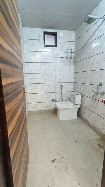 Bathroom in 2 BHK Builder Floor at Sarfabad Village – for Sale