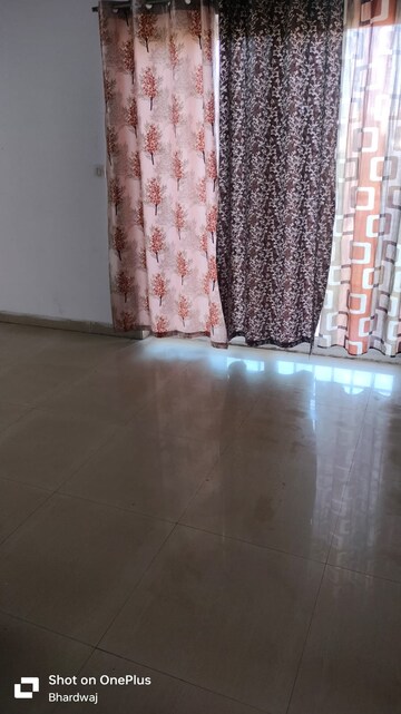 Bedroom in 3 BHK Independent House at Delta Ii Greater Noida – for Rent