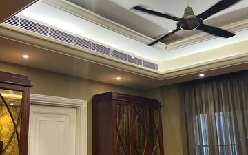 6+ BHK Independent House For Sale in Sector 56