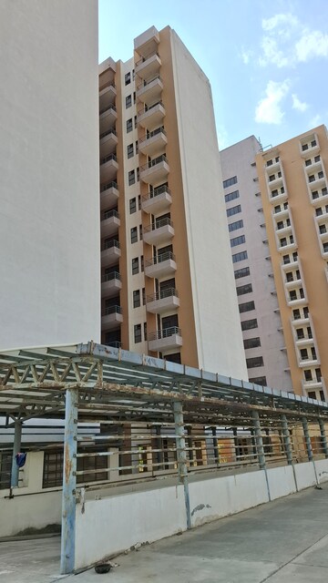 Living Room in 1.5 BHK Apartment at Victoryone Central, Sector 12 Greater Noida – for Sale