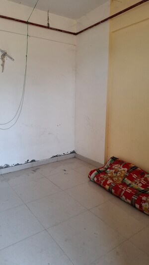 Floor Plan in 1.5 BHK Apartment at Victoryone Central, Sector 12 Greater Noida – for Sale