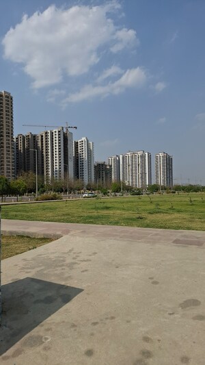 Living Room in 1.5 BHK Apartment at Victoryone Central, Sector 12 Greater Noida – for Sale
