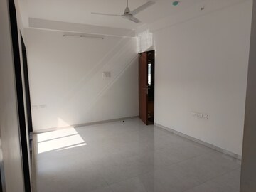 Room in 2 BHK Apartment at Davakhar Sereno, Kalyan East – for Sale