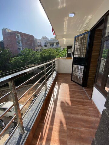 Bedroom in 3 BHK Apartment at Chattarpur – for Rent