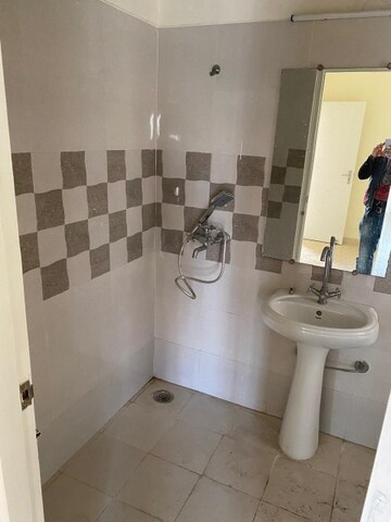 Bathroom in 3 BHK Apartment at Gaur City 2 - 14th Avenue, Sector 16c Greater Noida – for Rent