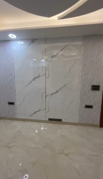 Bathroom in 4 BHK Builder Floor at Parklands, Sector 85 – for Sale