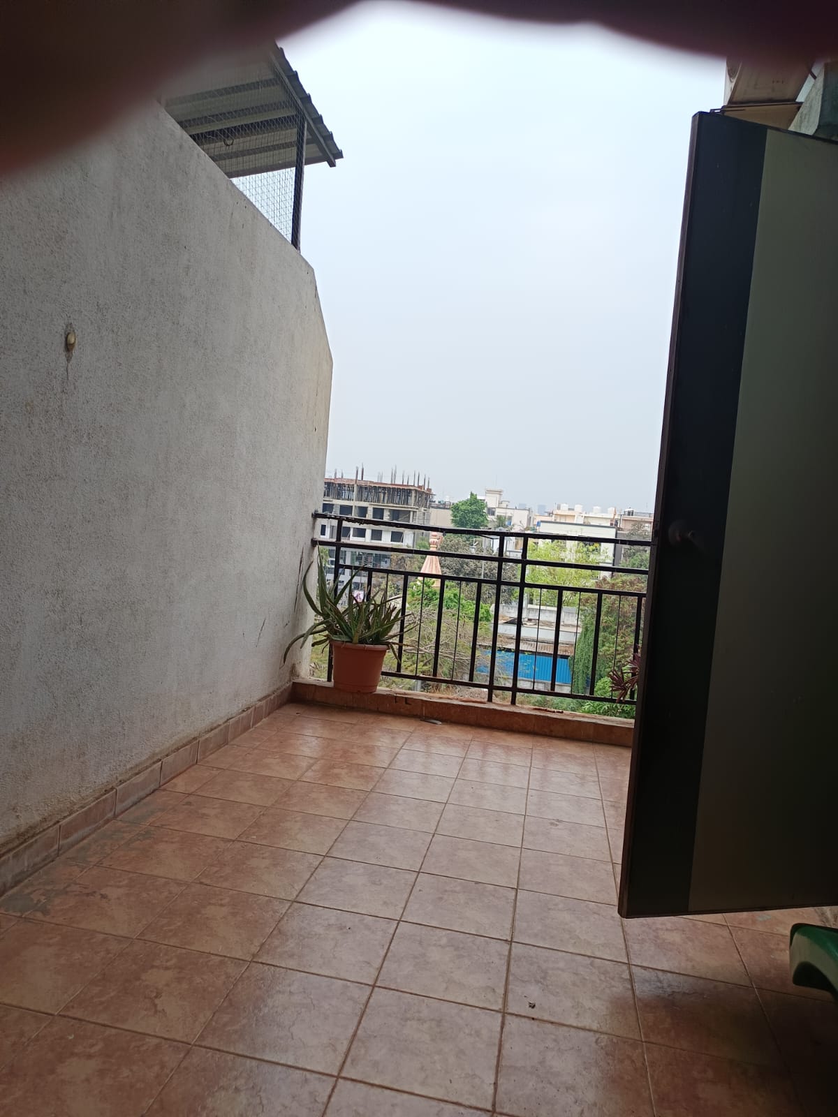 2 BHK + Extra Room Apartment For Sale in Kumar Periwinkle