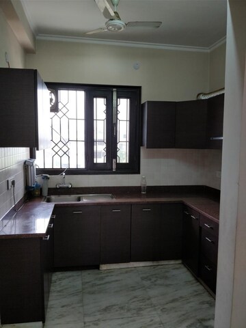 Kitchen in 3 BHK Builder Floor at Sector 28 – for Rent