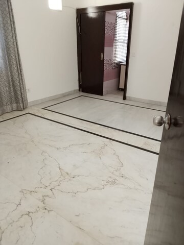 Living Room in 3 BHK Builder Floor at Safdarjung Enclave – for Rent