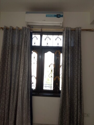 Bedroom in 3 BHK Builder Floor at Safdarjung Enclave – for Rent
