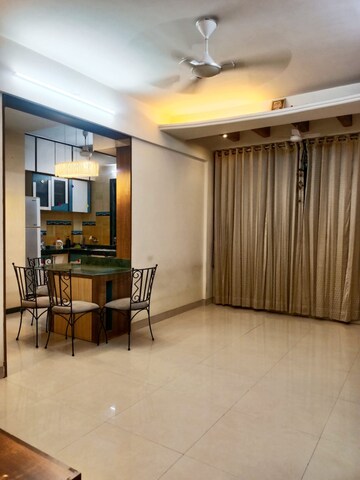 Master Bedroom in 2 BHK Apartment at Bhavna Apartment Vile Parle West, Vile Parle West – for Rent