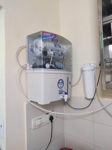 Bathroom in 3 BHK Apartment at Jaypee Greens Star Court, Jaypee Greens – for Rent
