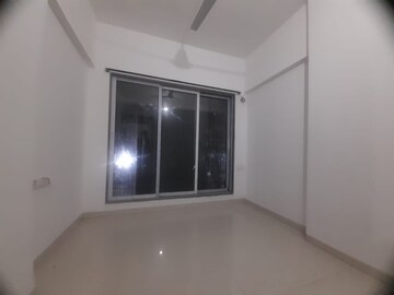 Master Bedroom in 1 BHK Apartment at Avant Hillway, Goregaon East – for Rent