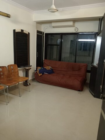 Living Room in 1 BHK Apartment at Andheri East – for Rent