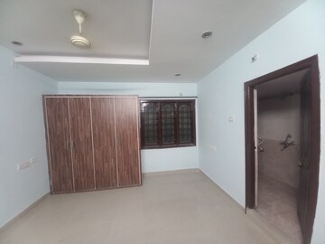Master Bedroom in 2 BHK Apartment at Kondapur – for Rent