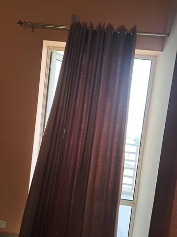 Furnished Amenities in 3 BHK Apartment at Satya The Hermitage, Sector 103 – for Rent