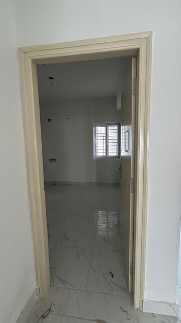 Room in 3 BHK Apartment at Kalkere – for Sale