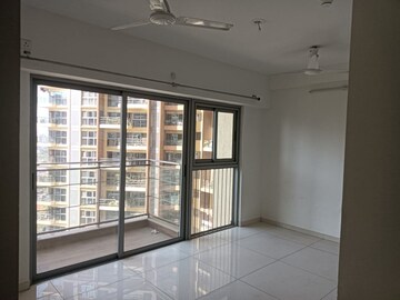 2 BHK Apartment For Rent in Amanora Adreno Towers, Hadapsar