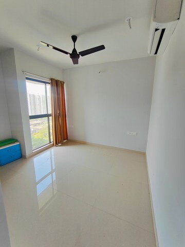 Floor Plan in 2.5 BHK Apartment at Lodha Palava Downtown Dombivli East, Dombivli East – for Rent