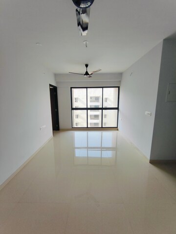 Master Bedroom in 2.5 BHK Apartment at Lodha Palava Downtown Dombivli East, Dombivli East – for Rent