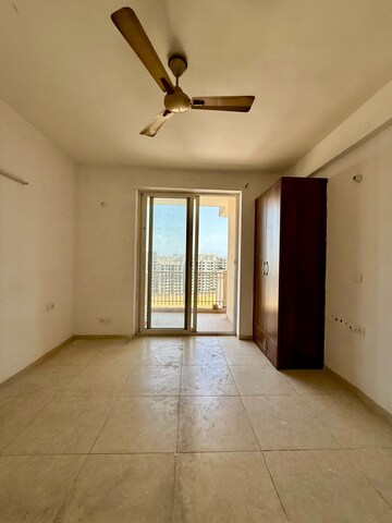 Room in 3 BHK Apartment at Sushma Crescent, Dhakoli Village – for Sale