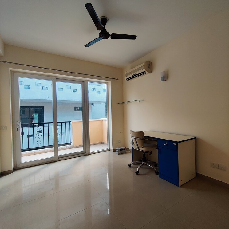 Master Bedroom, kohli-one-housing-malibu-condominiums-high-rise 4 Bedroom 3281 Sq.Ft. Apartment In Sector 47 Gurgaon 8482599