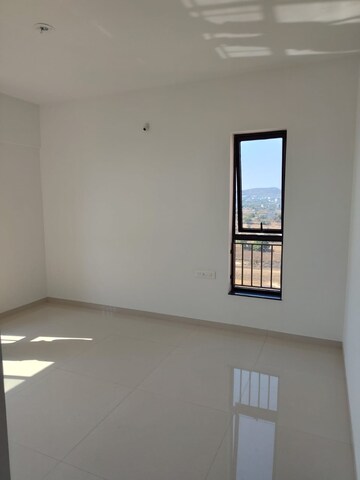 Room in 2 BHK Apartment at Shapoorji Pallonji Sensorium Auris, Hinjewadi – for Rent