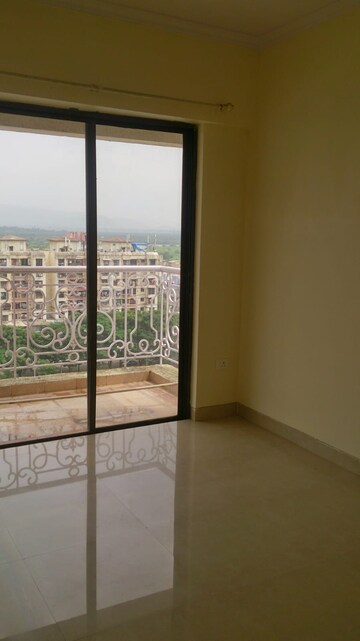 Bedroom in 3 BHK Apartment at Tharwani Heritage, Kharghar Sector 7 – for Rent